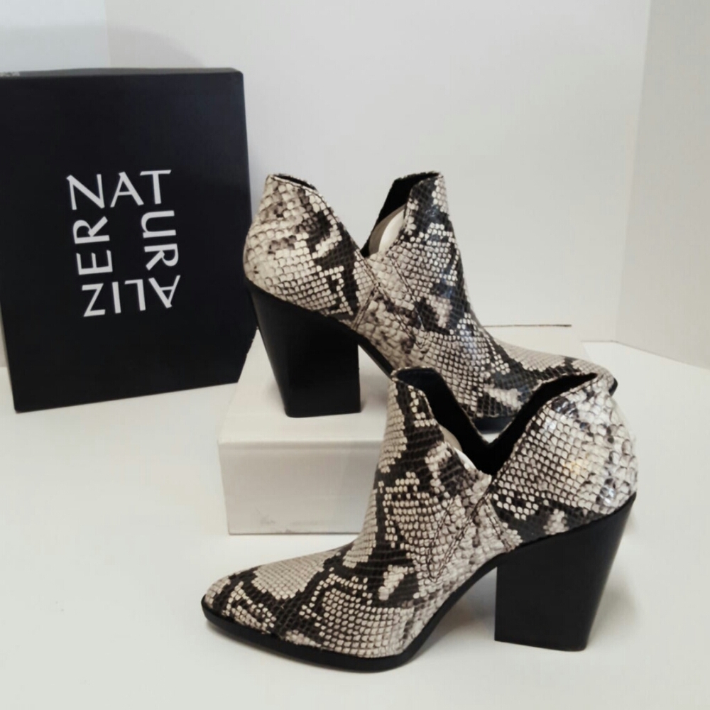 NIB Naturalizer Rosetta Leather Bootie Sz. 7.5 - Picture 4 of 8